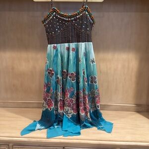 Amazing tropical feel dress!